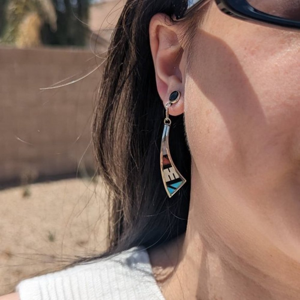 Handmade Native American Zuni Women's Inlay Dangle Earrings - Picture 3 of 8